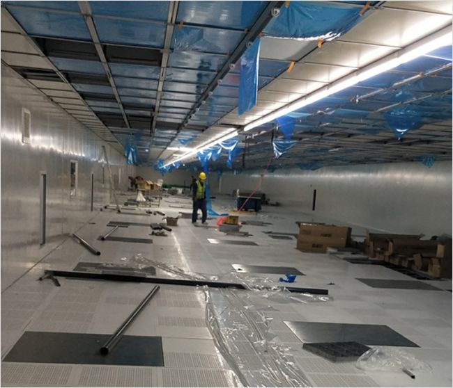 無塵車間重型減震鋼桌、設(shè)備減震墊腳、不銹鋼防震工作臺(tái)、百級(jí)潔凈室專用鋼桌、手機(jī)制造設(shè)備基礎(chǔ)